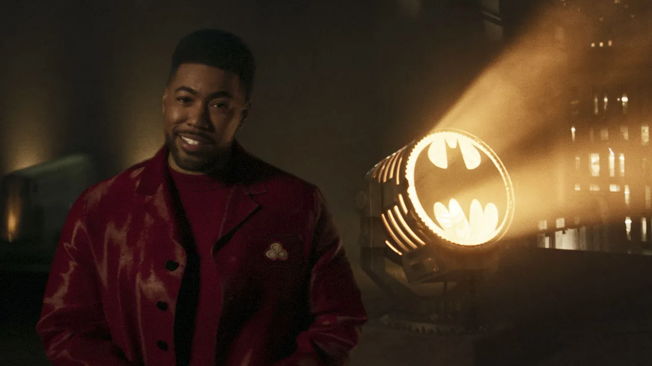 State Farm commercial takes you to Gotham City